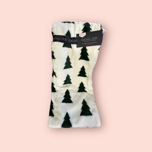 RACHEL ZOE OVERSIZED CHRISTMAS THROW BLANKET 50" X 70" CHRISTMAS TREE ON WHITE